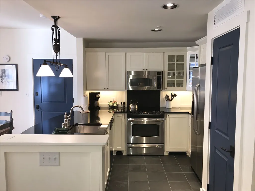 102 Forest Drive Warren VT 05674
