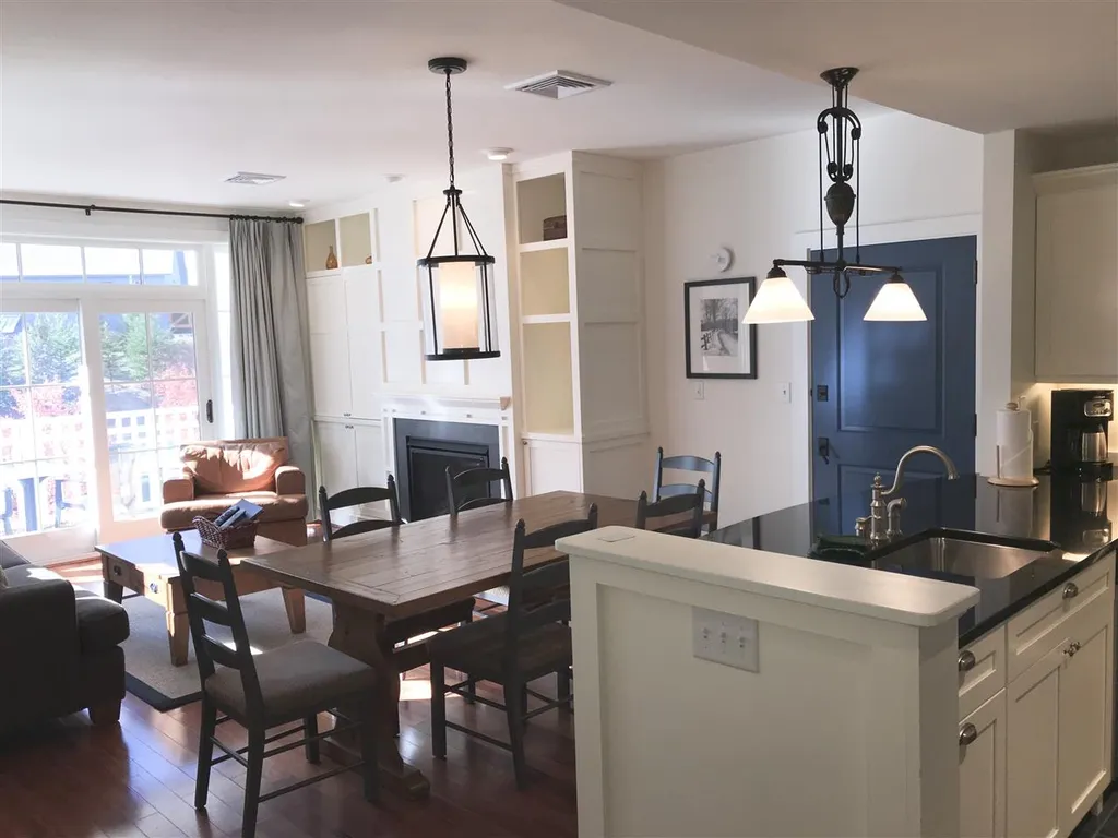 102 Forest Drive Warren VT 05674