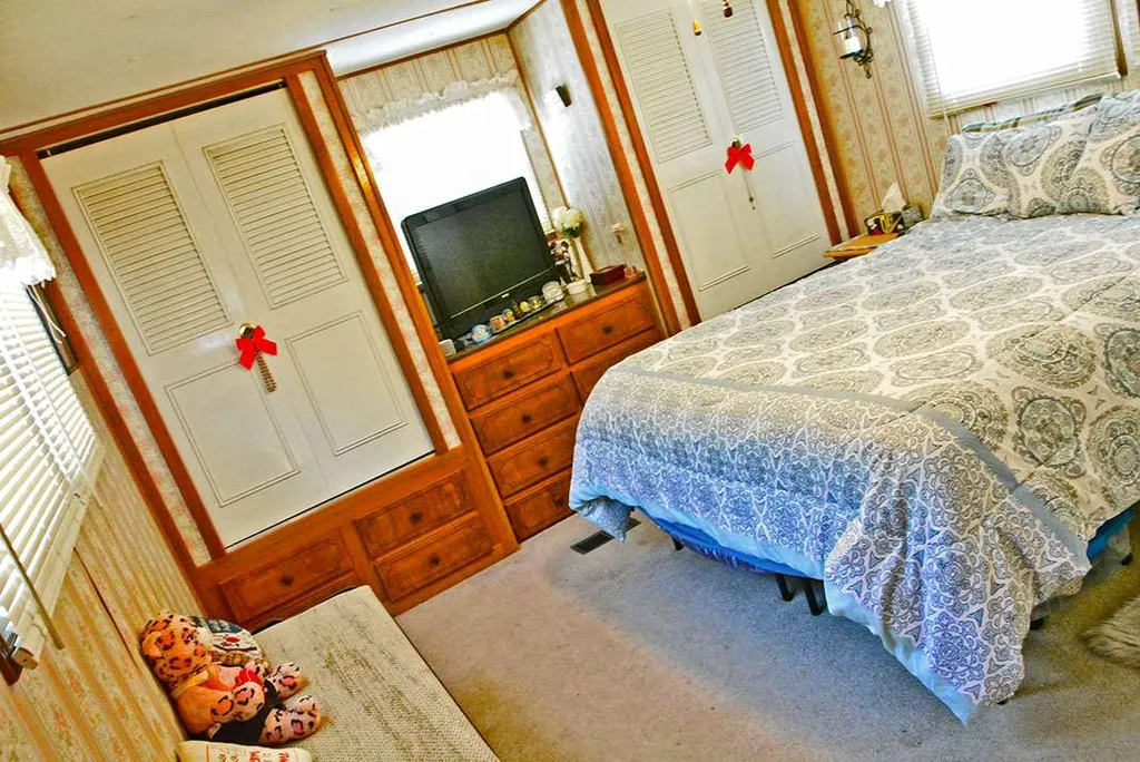 10 Oak Hill Drive Hampstead NH 03841