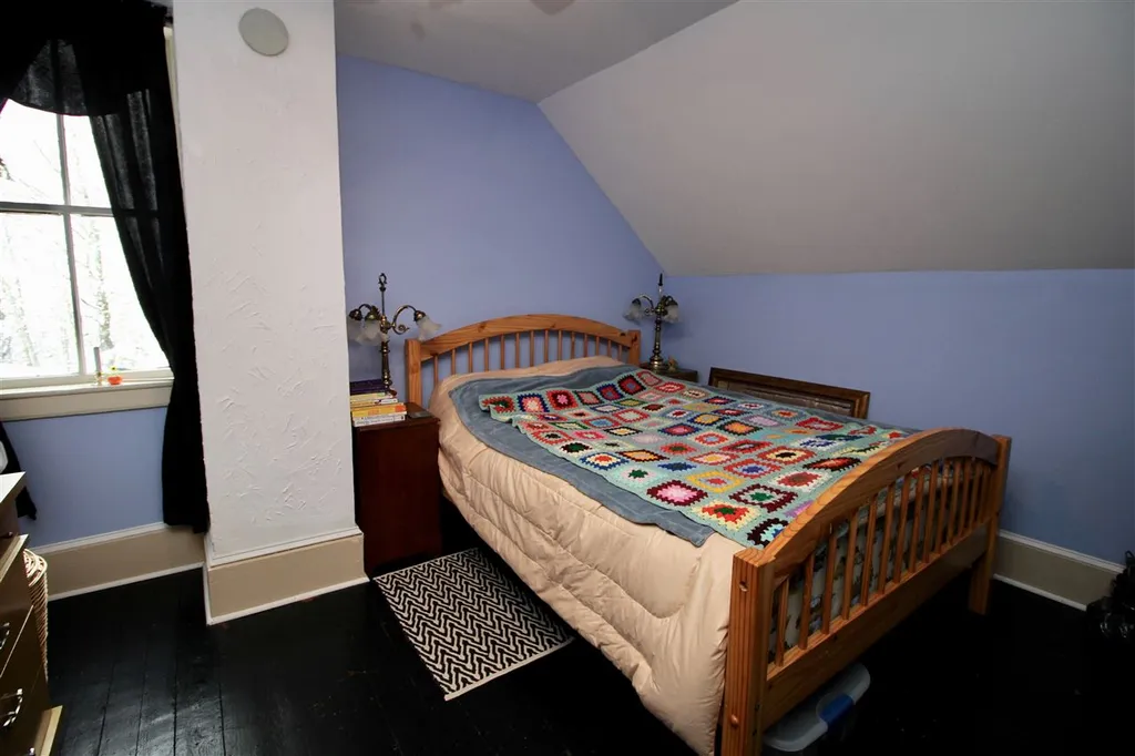 23 Green Square Proctor VT 05765