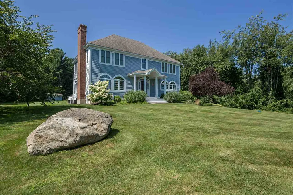4 Seavey Pasture Road Stratham NH 03885