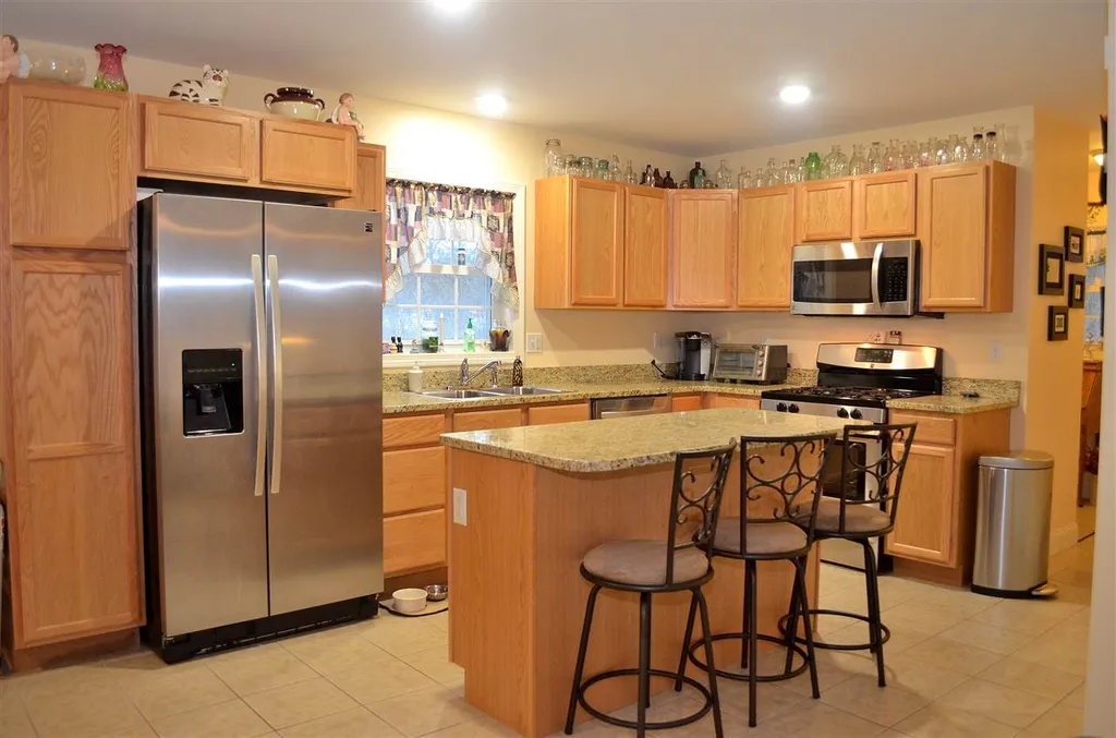 32 Diane Lane Colchester VT 05446