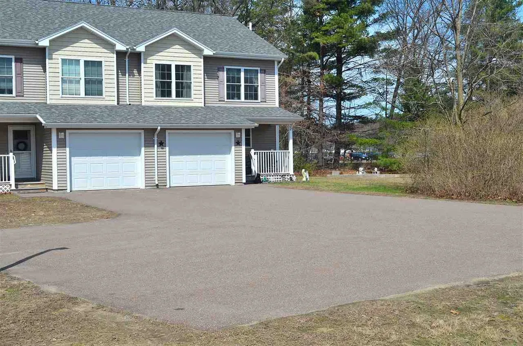 32 Diane Lane Colchester VT 05446