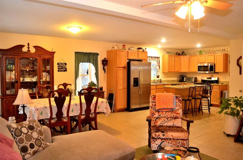 32 Diane Lane Colchester VT 05446