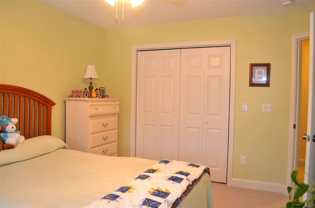 32 Diane Lane Colchester VT 05446