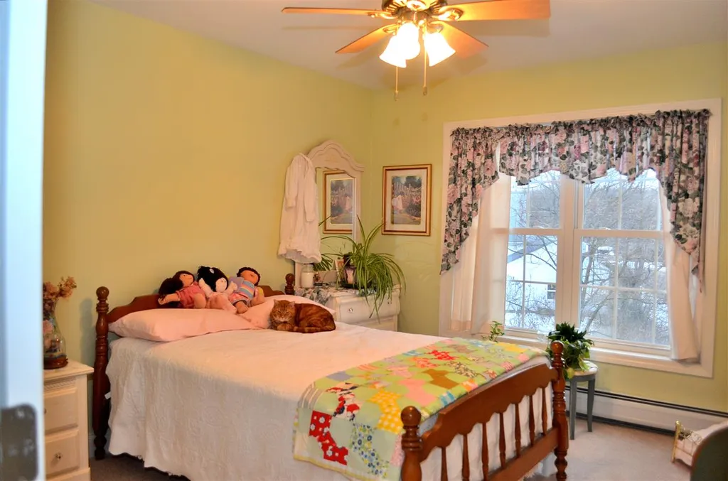 32 Diane Lane Colchester VT 05446