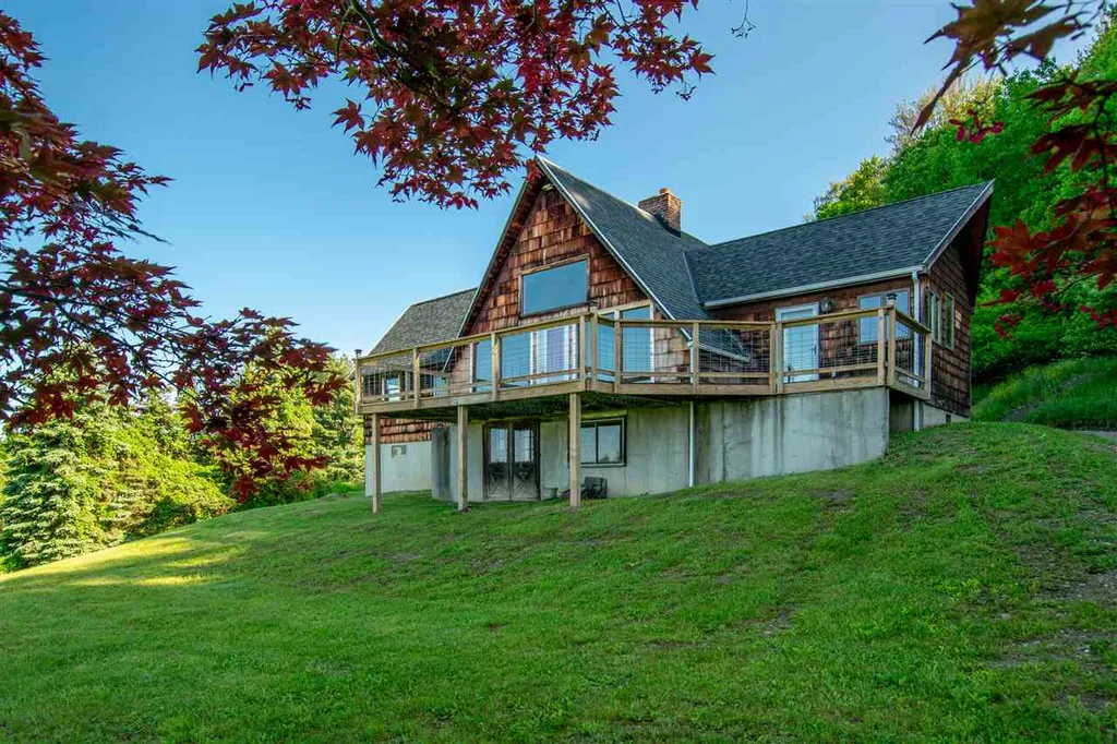 728 Laclair Road Shaftsbury VT 05262