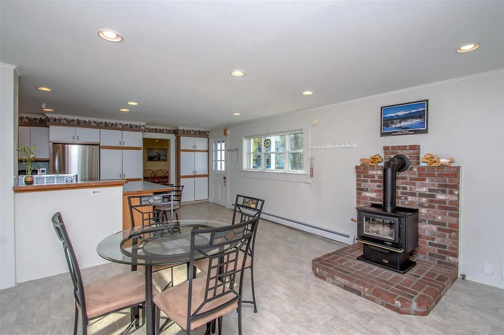 59 Elm Street Lancaster NH 03584
