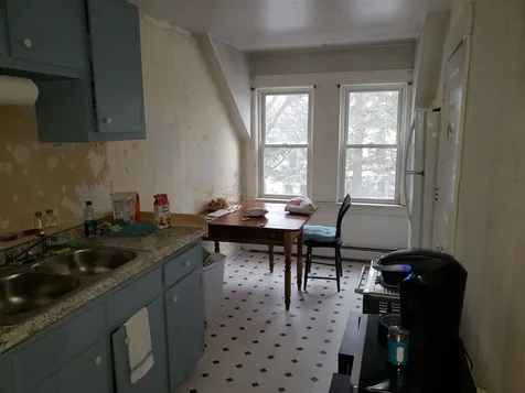 11 Charles Street Claremont NH 03743