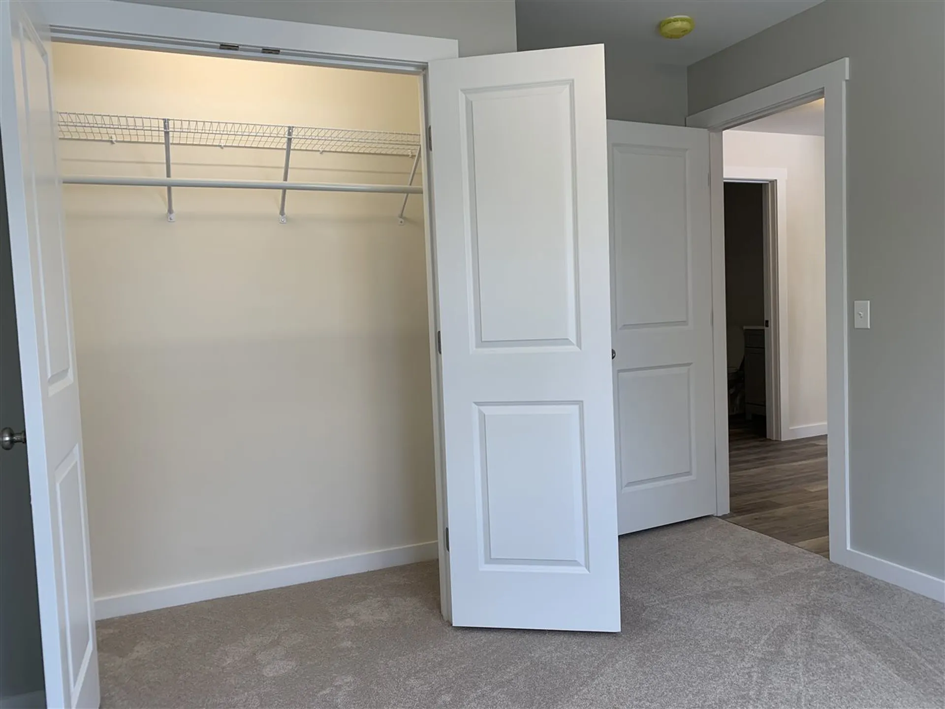 102 Spruce Lane Hyde Park VT 05655