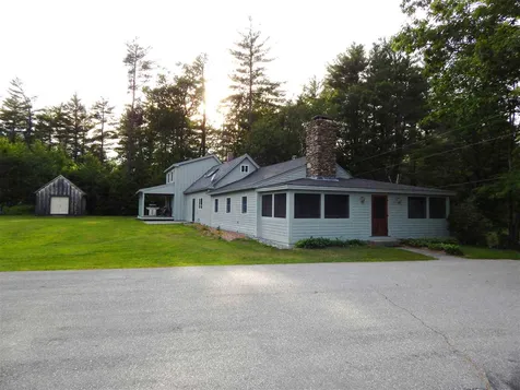 106 Pleasant View Road Bradford NH 03221