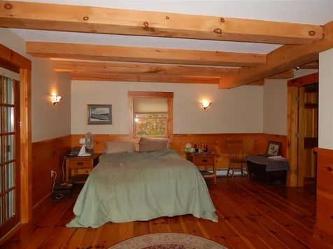 106 Pleasant View Road Bradford NH 03221