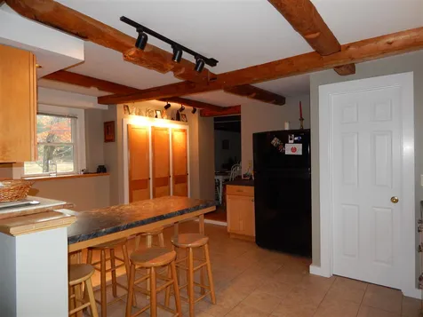 106 Pleasant View Road Bradford NH 03221