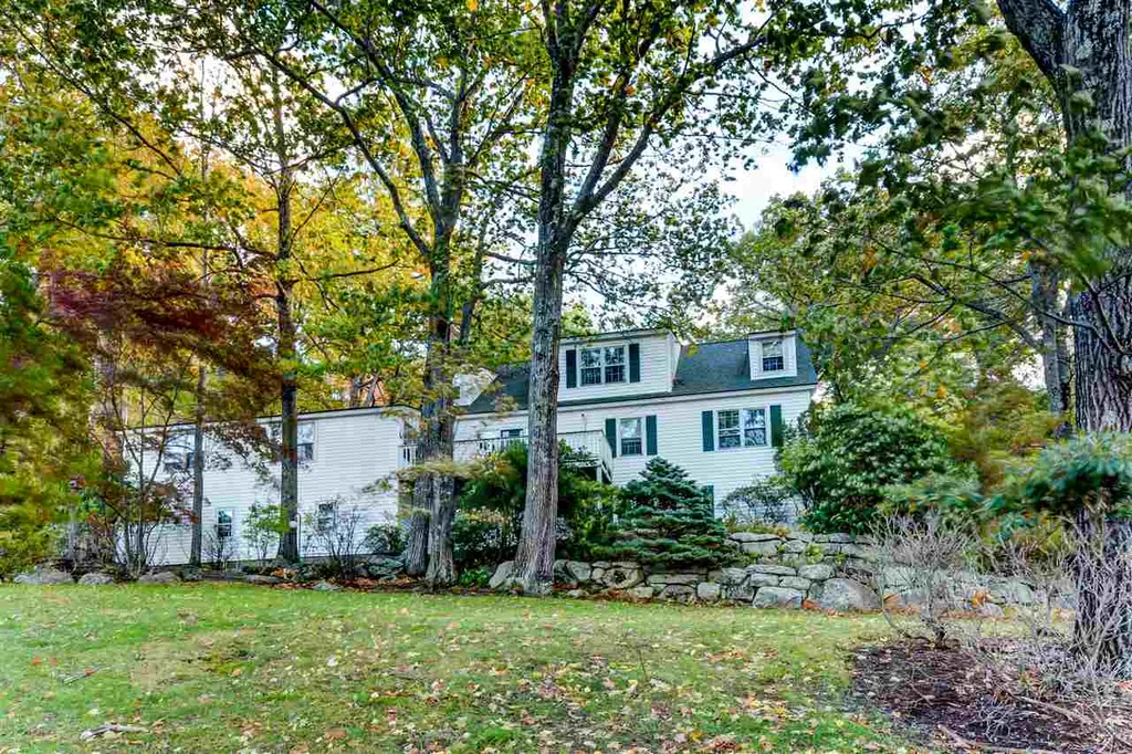 170 Edgewater Drive Gilford NH 03249