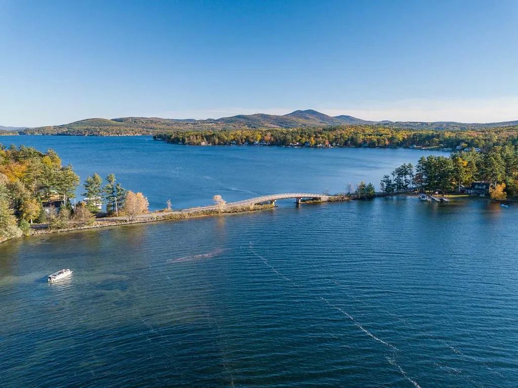 170 Edgewater Drive Gilford NH 03249