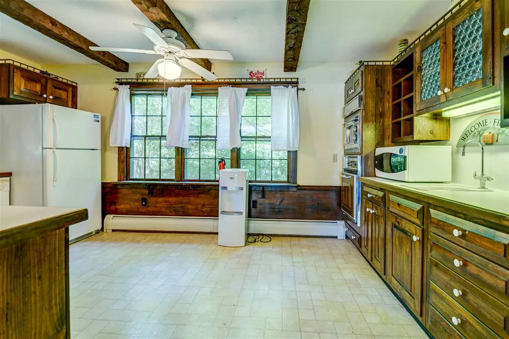 170 Edgewater Drive Gilford NH 03249