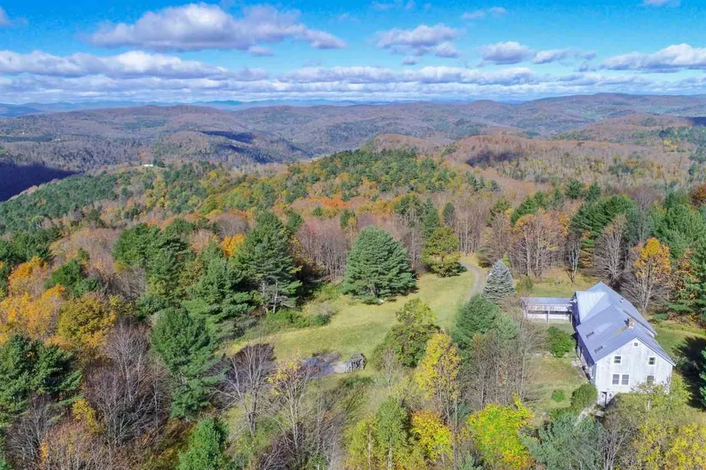 192 Belknap Brook Road Tunbridge VT 05077