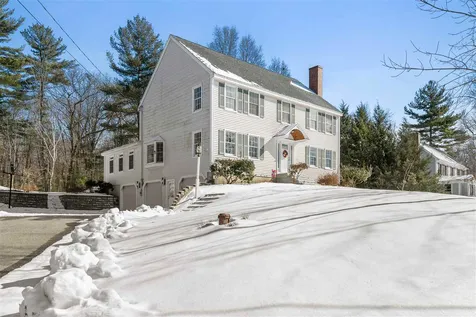 14 Katherine Way Plaistow NH 03865