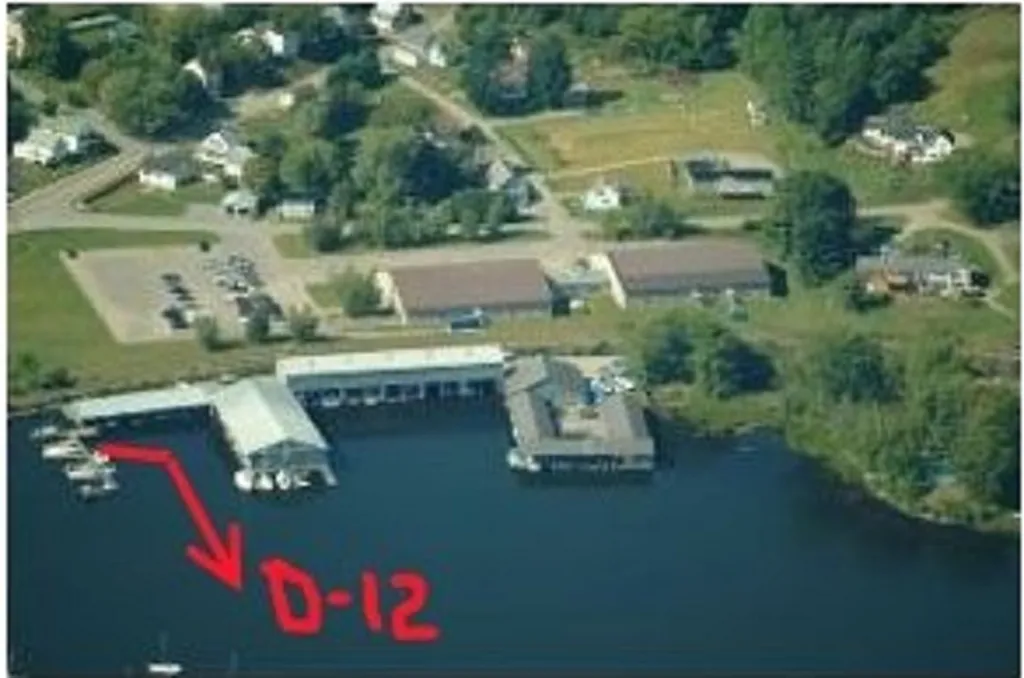 197 Farrants Point (Slip D-12) Newport City VT 05855