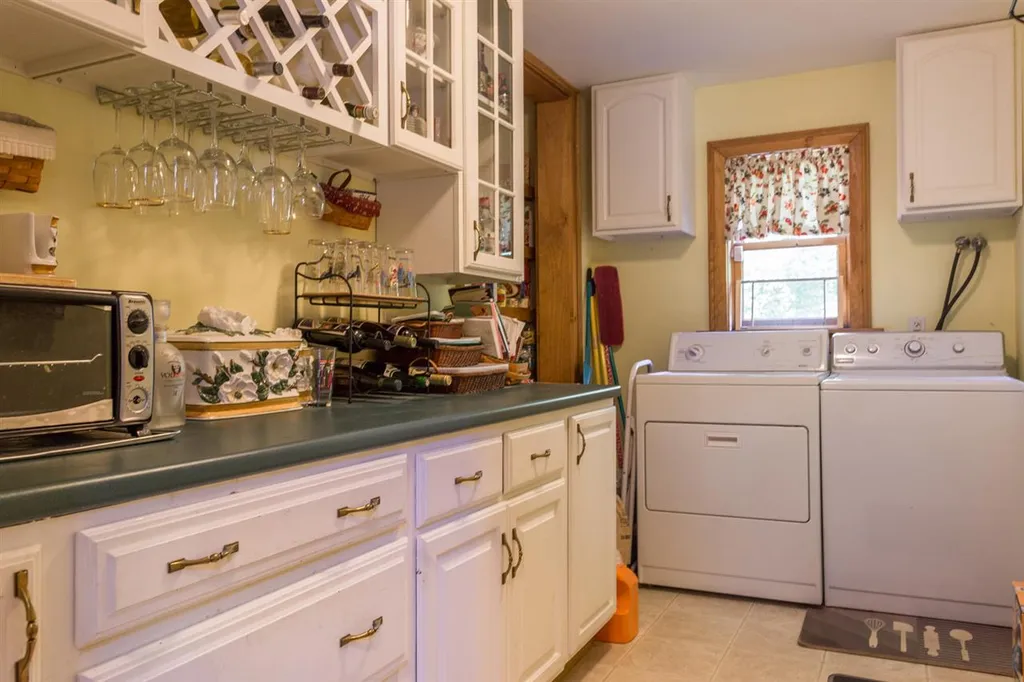 37 Jackson Drive Farmington NH 03835
