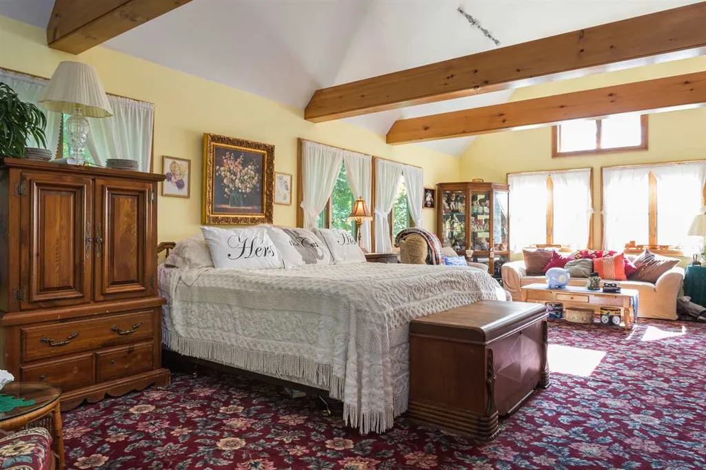 37 Jackson Drive Farmington NH 03835