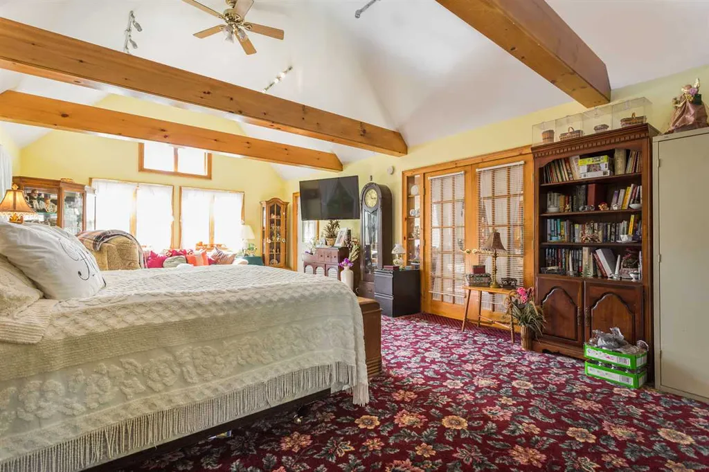 37 Jackson Drive Farmington NH 03835