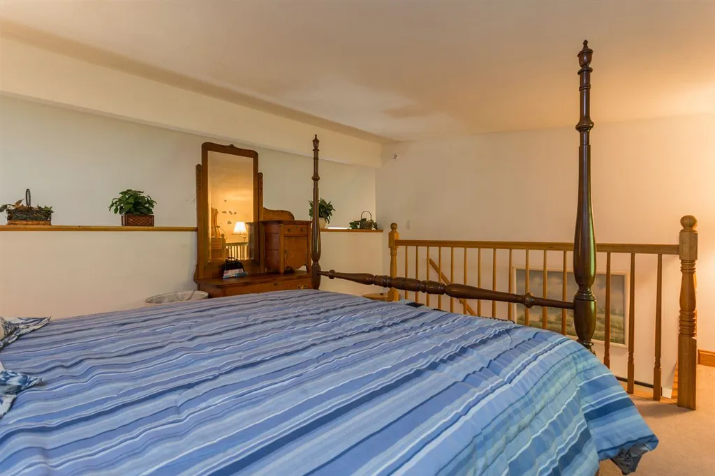 37 Jackson Drive Farmington NH 03835