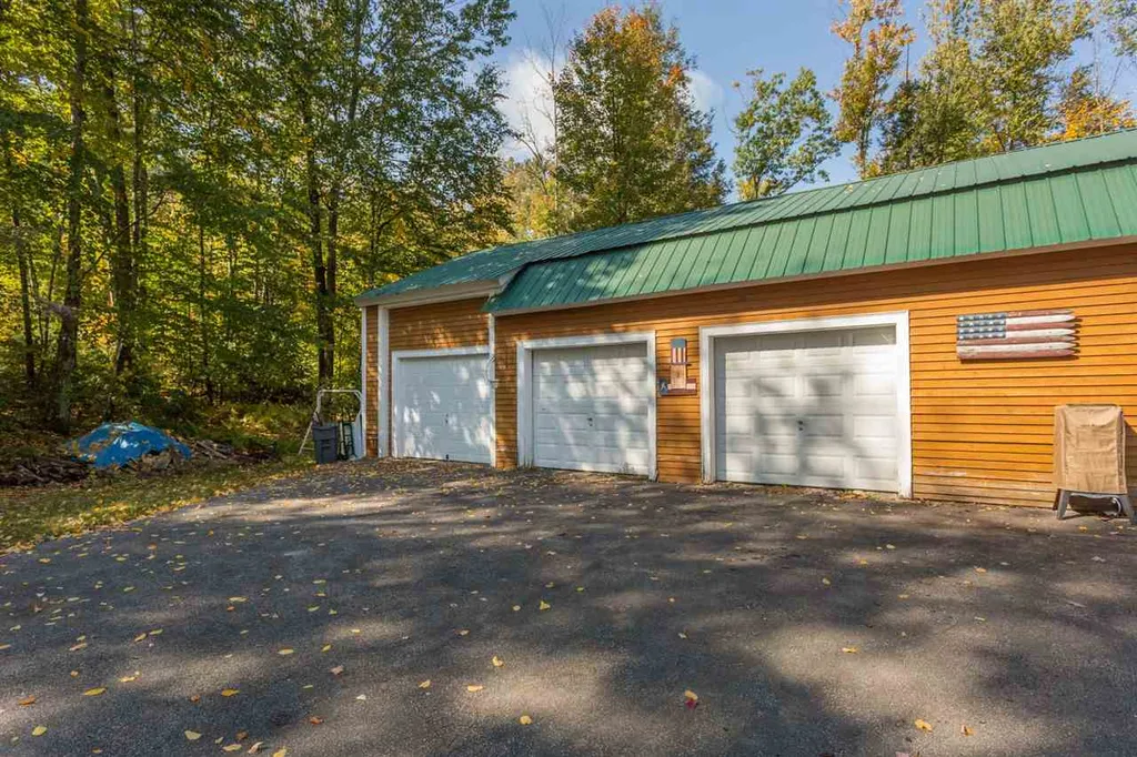 37 Jackson Drive Farmington NH 03835