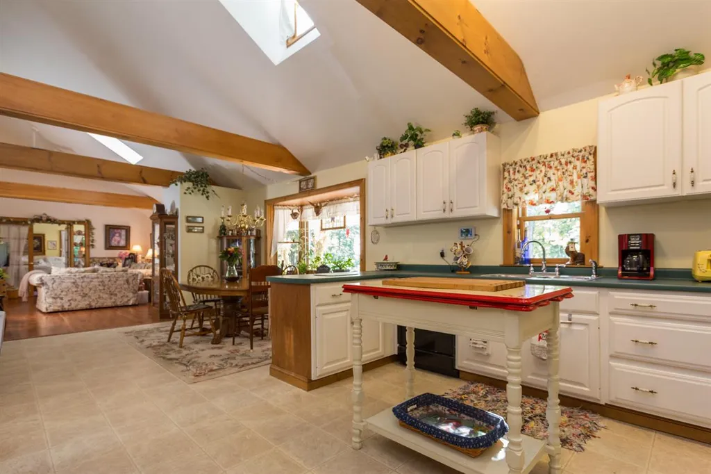 37 Jackson Drive Farmington NH 03835