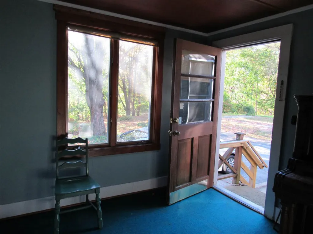 71 West Pleasant Street Claremont NH 03743