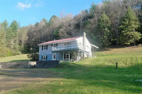 2943 Cox District Road Woodstock VT 05091