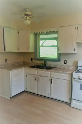2943 Cox District Road Woodstock VT 05091