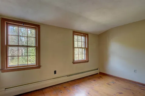 42 Little River Road Kingston NH 03848