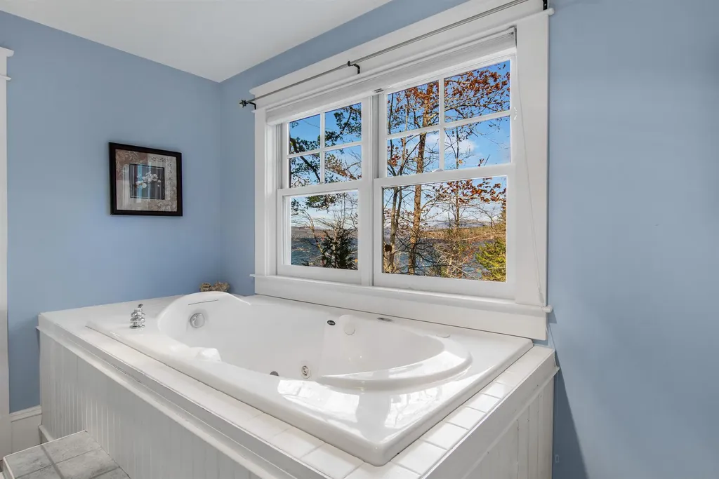 255 Pikes Point Road Bristol NH 03222