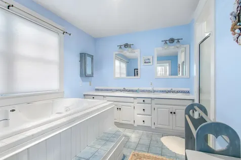 255 Pikes Point Road Bristol NH 03222