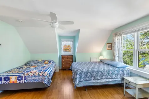 255 Pikes Point Road Bristol NH 03222