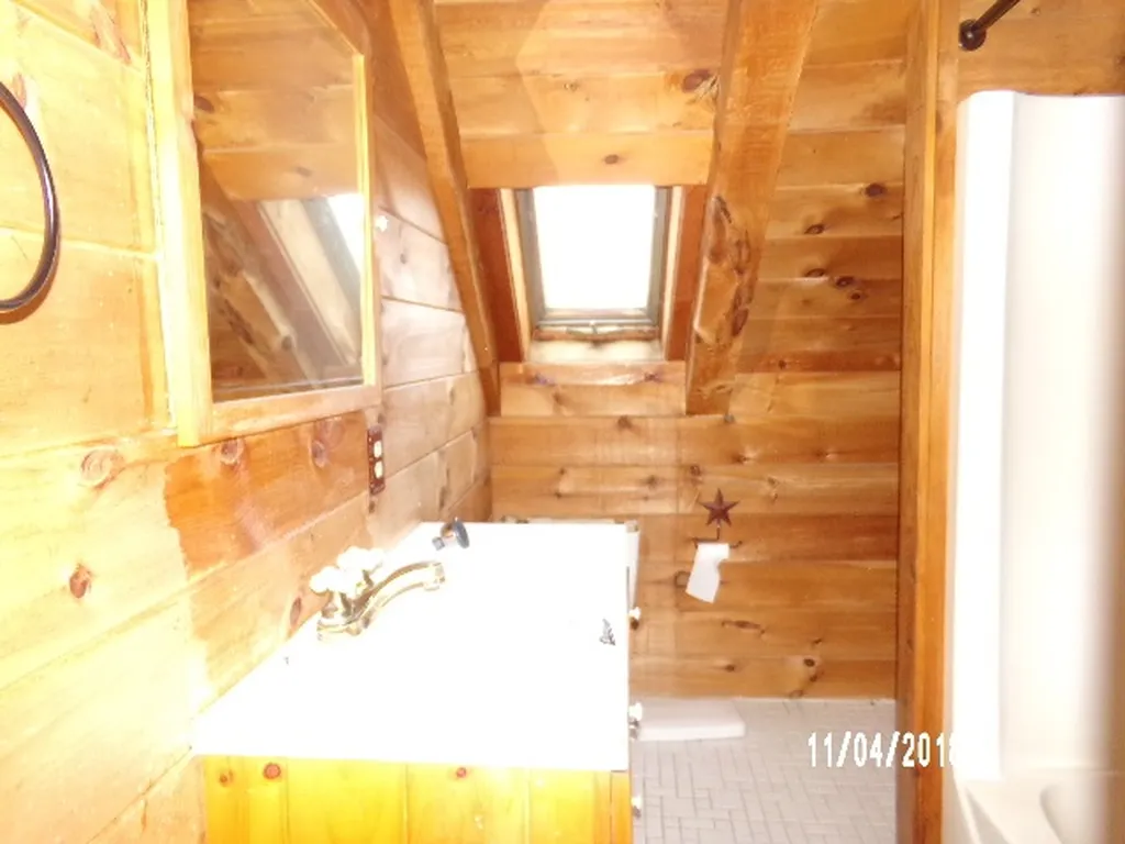 5038 River Road Arlington VT 05250