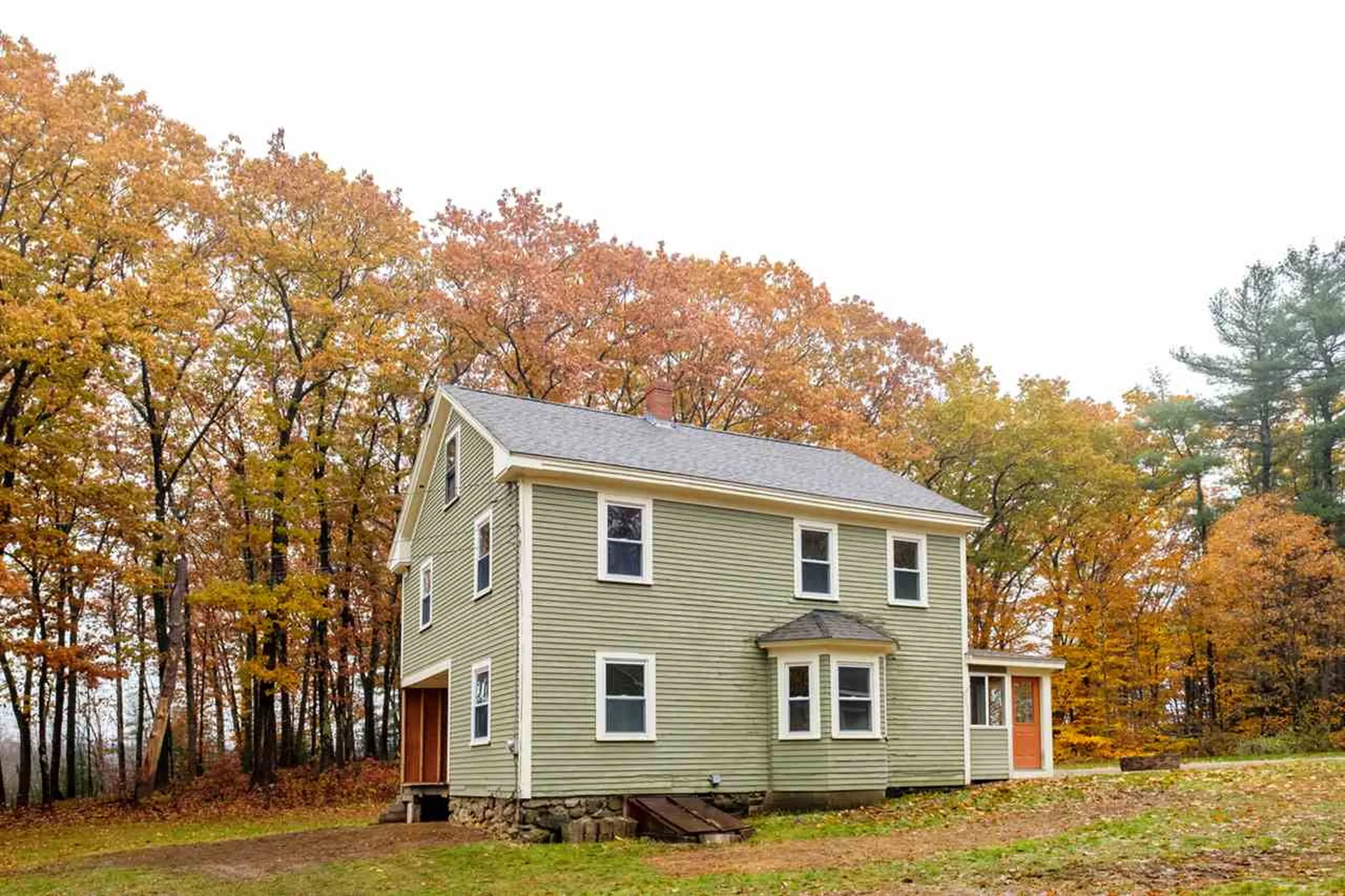 19 Kimberly Drive North Hampton NH 03862