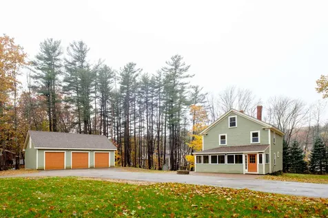 19 Kimberly Drive North Hampton NH 03862