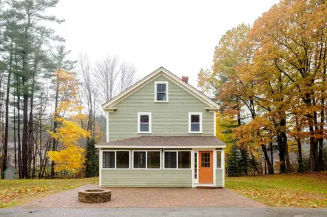 19 Kimberly Drive North Hampton NH 03862