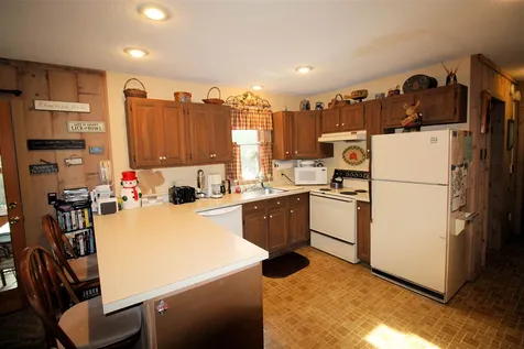 24 Low Land Loop Wilmington VT 05363