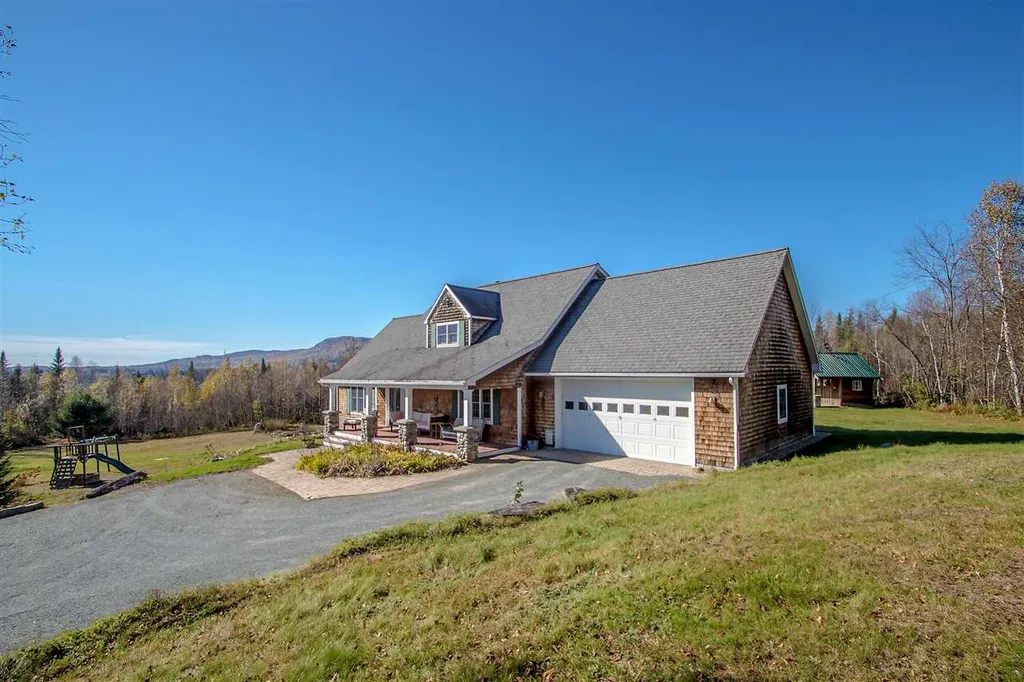 106 Mirror Lake Estates Drive Whitefield NH 03598