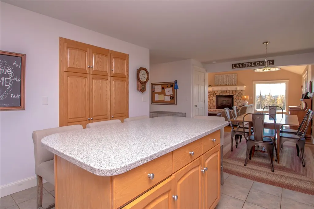 106 Mirror Lake Estates Drive Whitefield NH 03598