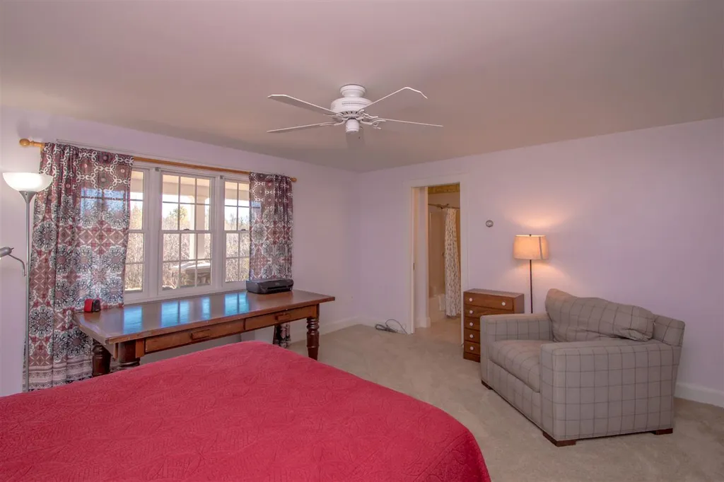 106 Mirror Lake Estates Drive Whitefield NH 03598