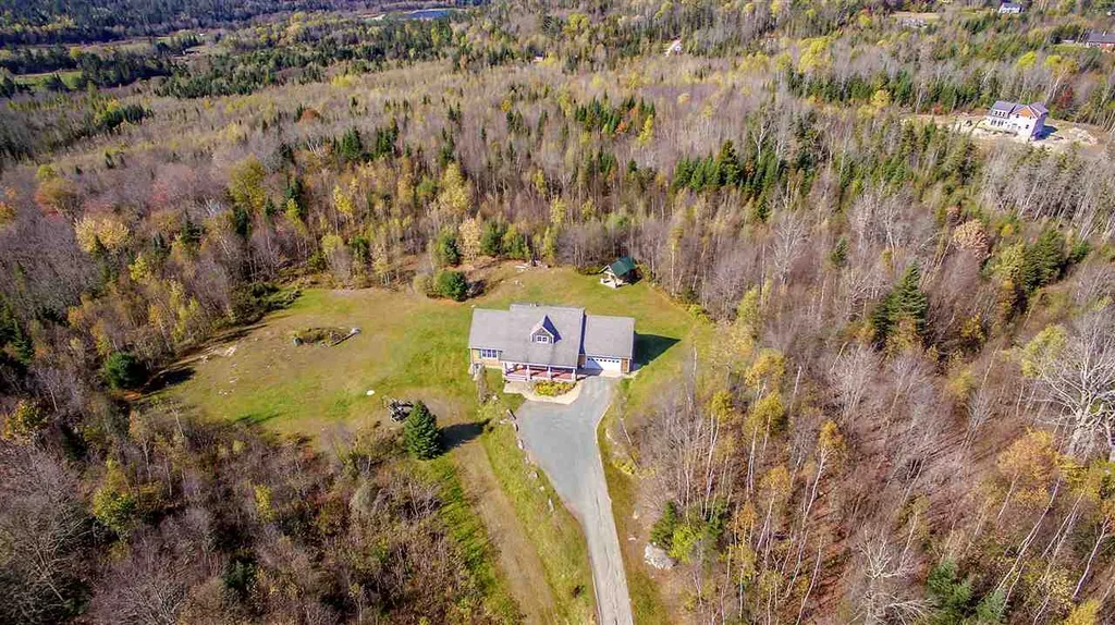106 Mirror Lake Estates Drive Whitefield NH 03598