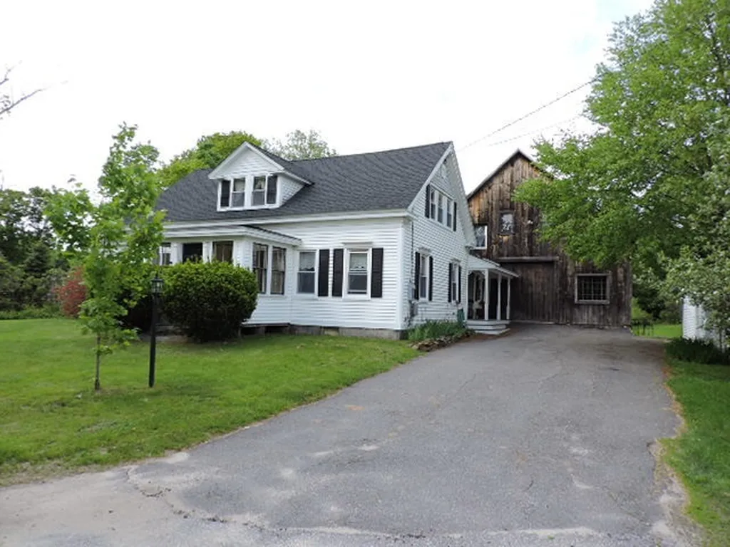 290 Quaker Street Weare NH 03281