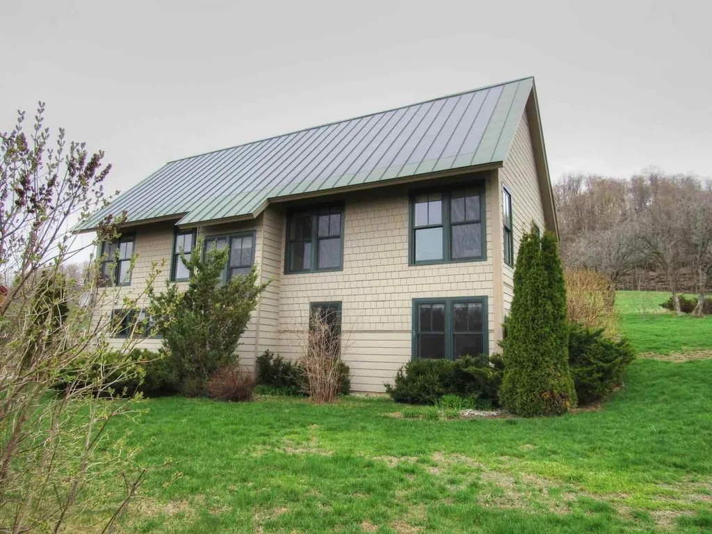 135 New South Farm Road Hinesburg VT 05461