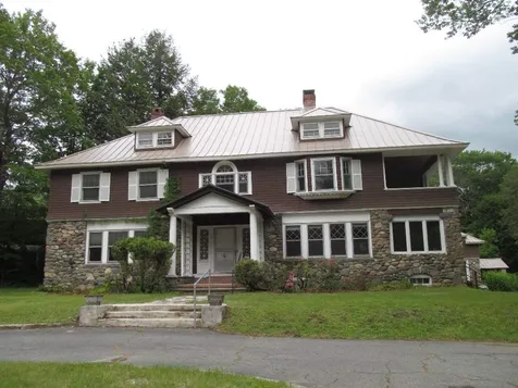 1 Foster Place Claremont NH 03743