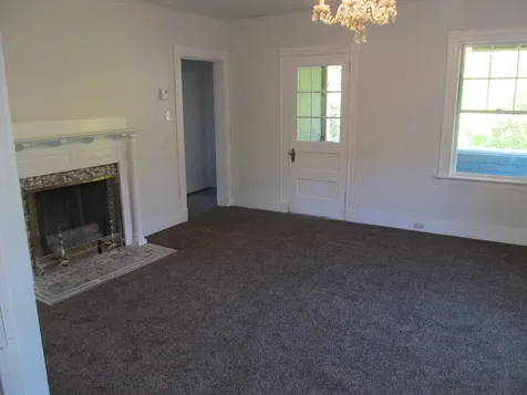 1 Foster Place Claremont NH 03743