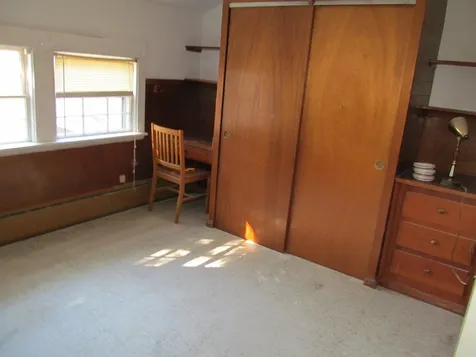 1 Foster Place Claremont NH 03743